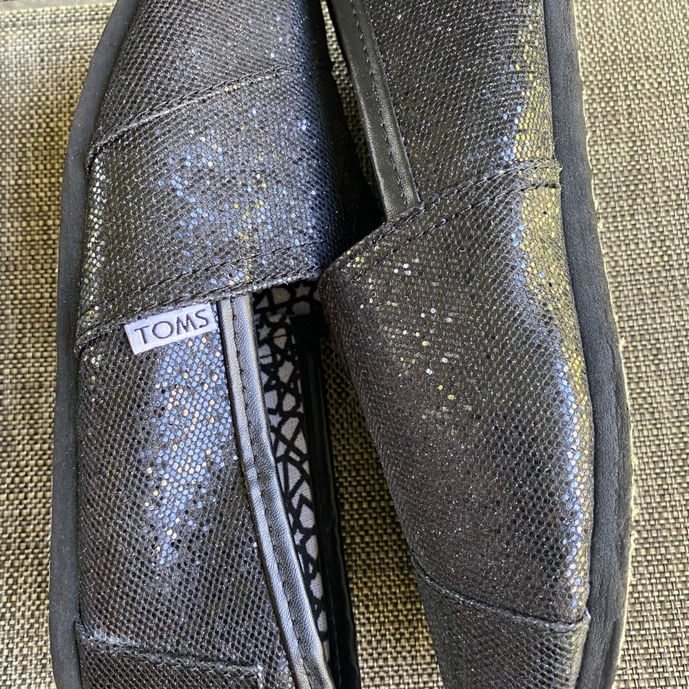 TOMS Glitter Black Loafers Size 7